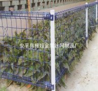 鐵絲網(wǎng)圍欄